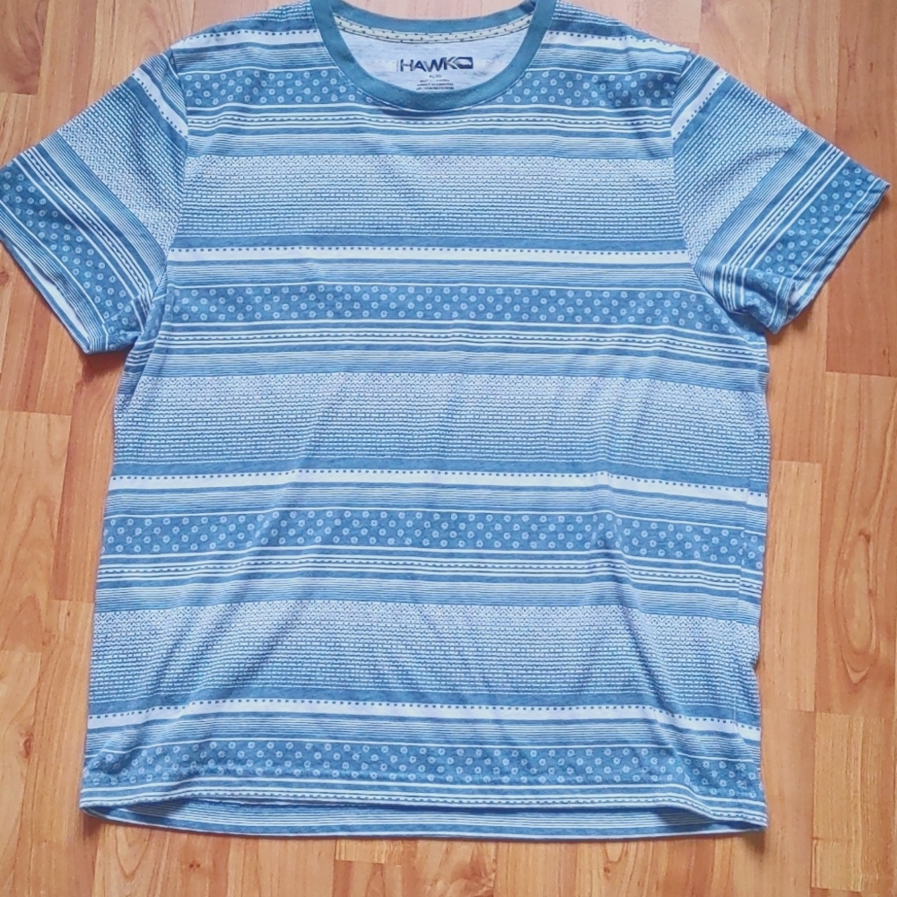 Tony Hawk. NWOT. XL Men's Patterned T-shirt.